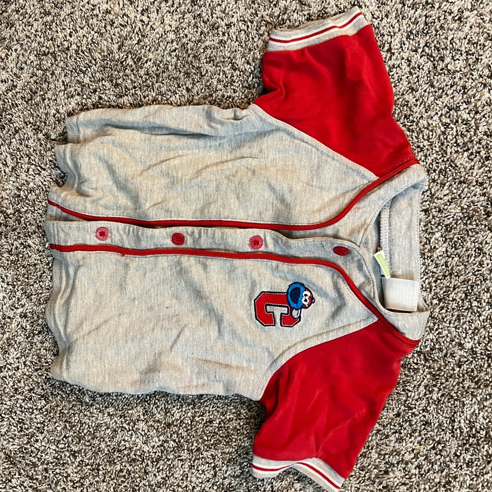 Size 3T Sesame Street  shirt